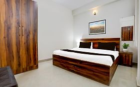 Hotel O Moon Star